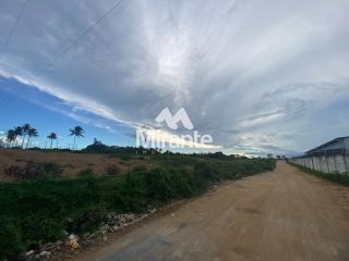 Lote / Terreno Comercial Para Vender no bairro BR 324 em Feira De Santana