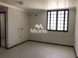 Casa Para Vender com 3 quartos sendo 1 suíte no bairro Sim em Feira De Santana