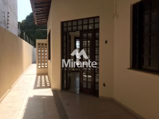 Casa Para Vender com 3 quartos sendo 1 suíte no bairro Sim em Feira De Santana