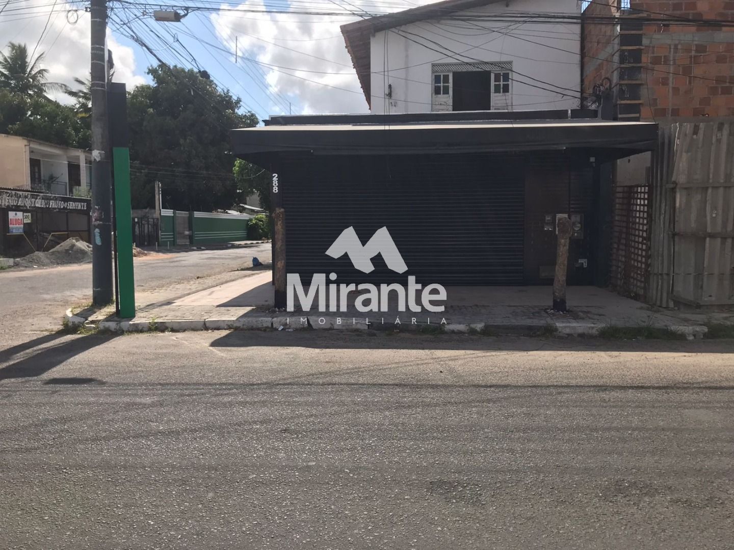 Loja Para Alugar no bairro Santa Mônica em Feira De Santana