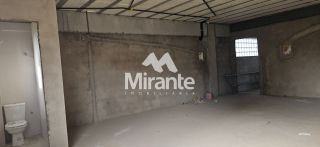 Prédio / Edifício Inteiro Comercial Para Alugar no bairro Kalilândia em Feira De Santana