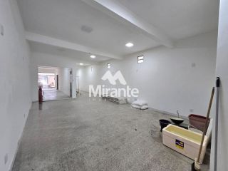 Edifício Comercial Para Vender no bairro Ponto Central em Feira De Santana