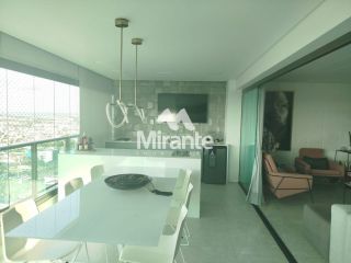 Apartamento Mobiliado Para Vender com 3 quartos sendo 3 suítes no bairro Santa Mônica em Feira De Santana