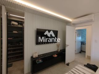 Apartamento Mobiliado Para Vender com 3 quartos sendo 3 suítes no bairro Santa Mônica em Feira De Santana