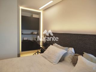 Apartamento Mobiliado Para Vender com 3 quartos sendo 3 suítes no bairro Santa Mônica em Feira De Santana