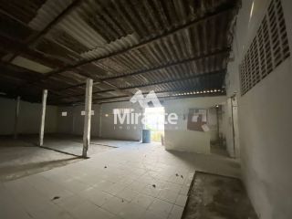 Galpão / Depósito / Armazém Para Vender no bairro Centro em Feira De Santana