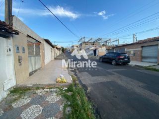 Galpão / Depósito / Armazém Para Vender no bairro Centro em Feira De Santana