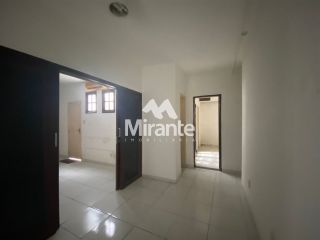 Casa Para Vender no bairro Centro em Feira De Santana