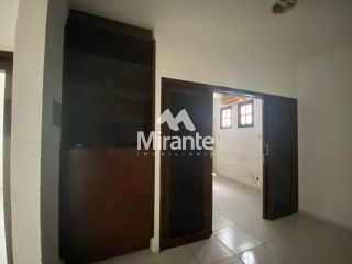 Casa Para Vender no bairro Centro em Feira De Santana