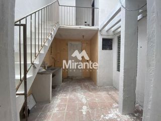 Casa Para Vender no bairro Centro em Feira De Santana