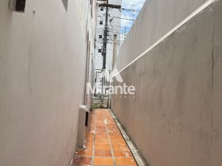 Casa Para Vender no bairro Centro em Feira De Santana