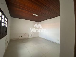 Casa Para Vender no bairro Centro em Feira De Santana