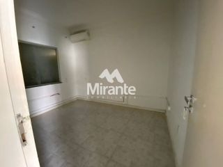 Casa Para Vender no bairro Centro Industrial Subaé em Feira De Santana