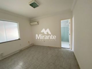 Casa Para Vender no bairro Centro Industrial Subaé em Feira De Santana