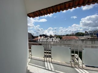 Casa Para Vender no bairro Centro Industrial Subaé em Feira De Santana