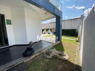 Casa Para Vender no bairro Centro Industrial Subaé em Feira De Santana