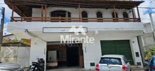 Casa Para Vender no bairro Centro em Feira De Santana