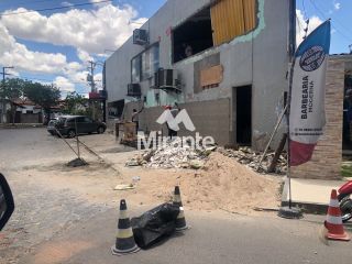 Lote / Terreno de Bairro Para Vender no bairro Brasília em Feira De Santana
