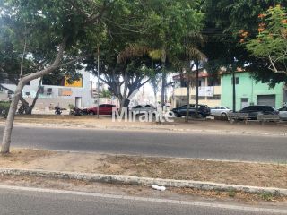 Lote / Terreno de Bairro Para Vender no bairro Brasília em Feira De Santana