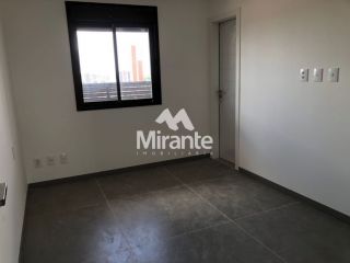 Apartamento Para Alugar com 3 quartos sendo 3 suítes no bairro Santa Mônica em Feira De Santana
