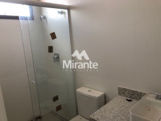 Apartamento Para Alugar com 3 quartos sendo 3 suítes no bairro Santa Mônica em Feira De Santana