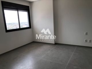 Apartamento Para Alugar com 3 quartos sendo 3 suítes no bairro Santa Mônica em Feira De Santana