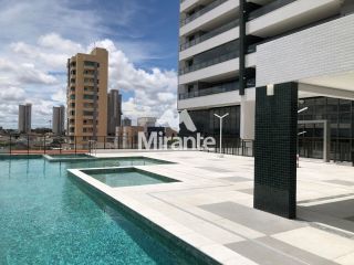 Apartamento Para Alugar com 3 quartos sendo 3 suítes no bairro Santa Mônica em Feira De Santana