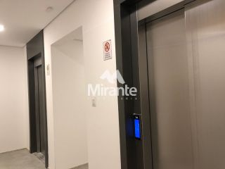 Apartamento Para Alugar com 3 quartos sendo 3 suítes no bairro Santa Mônica em Feira De Santana