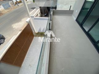 Casa Para Vender com 4 quartos sendo 3 suítes no bairro Sim em Feira De Santana