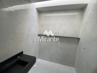 Casa Para Vender com 4 quartos sendo 3 suítes no bairro Sim em Feira De Santana