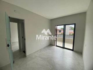 Casa Para Vender com 4 quartos sendo 3 suítes no bairro Sim em Feira De Santana