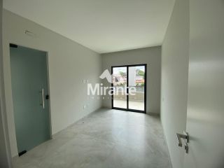 Casa Para Vender com 4 quartos sendo 3 suítes no bairro Sim em Feira De Santana