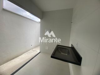 Casa Para Vender com 4 quartos sendo 3 suítes no bairro Sim em Feira De Santana