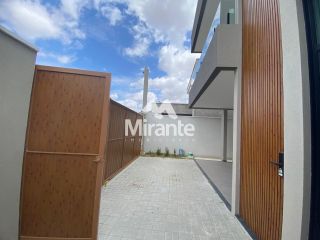 Casa Para Vender com 4 quartos sendo 3 suítes no bairro Sim em Feira De Santana