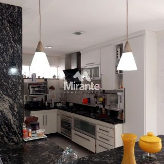 Casa Para Vender com 3 quartos sendo 1 suítes no bairro Santa Mônica em Feira De Santana