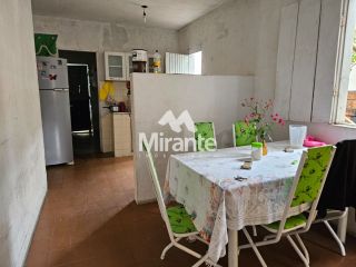 Casa Para Vender com 3 quartos no bairro Jardim Acácia em Feira De Santana