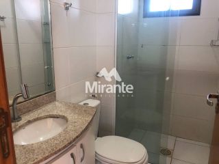 Apartamento Para Alugar com 3 quartos sendo 1 suíte no bairro Santa Mônica em Feira De Santana
