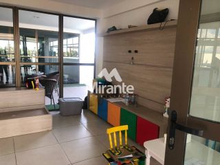Apartamento Para Alugar com 3 quartos sendo 1 suíte no bairro Santa Mônica em Feira De Santana