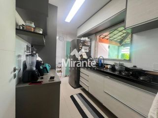 Casa de Condomínio Para Vender com 3 quartos sendo 1 suítes no bairro Sim em Feira De Santana