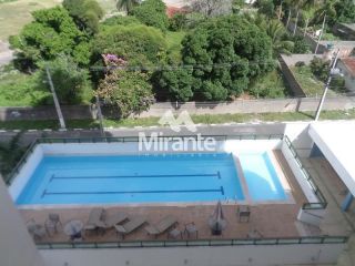 Apartamento Para Alugar com 3 quartos sendo 2 suítes no bairro Santa Mônica em Feira De Santana