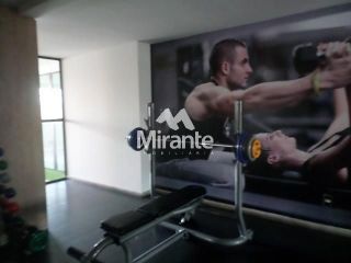 Apartamento Para Alugar com 3 quartos sendo 2 suítes no bairro Santa Mônica em Feira De Santana