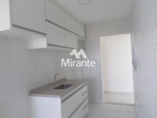 Apartamento Para Alugar com 3 quartos sendo 2 suítes no bairro Santa Mônica em Feira De Santana