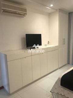 Apartamento Para Vender com 4 quartos sendo 4 suítes no bairro Santa Mônica em Feira De Santana