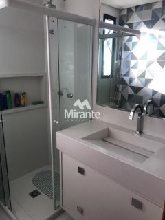 Apartamento Para Vender com 4 quartos sendo 4 suítes no bairro Santa Mônica em Feira De Santana