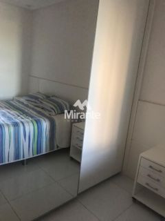 Apartamento Para Vender com 4 quartos sendo 4 suítes no bairro Santa Mônica em Feira De Santana