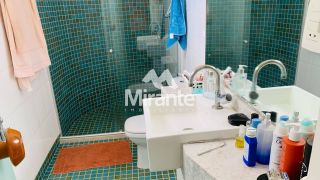 Casa Para Vender com 4 quartos sendo 4 suítes no bairro Santa Mônica em Feira De Santana