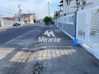 Casa Para Alugar com 4 quartos sendo 1 suíte no bairro Serraria Brasil em Feira De Santana