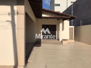 Casa Para Alugar com 3 quartos sendo 1 suíte no bairro Sim em Feira De Santana