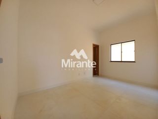 Casa Para Alugar com 3 quartos sendo 3 suítes no bairro Registro em Feira De Santana