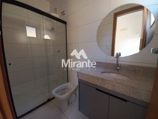 Casa Para Alugar com 3 quartos sendo 3 suítes no bairro Registro em Feira De Santana